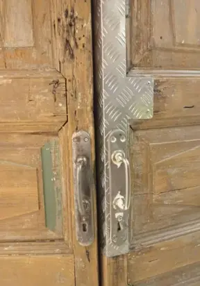 Просто открой эту дверь и ничего не бойся!